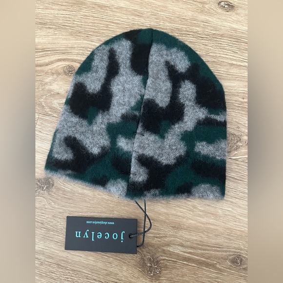 Jocelyn Camo Jacquard Hat in Green Multi NWT - Picture 4 of 6
